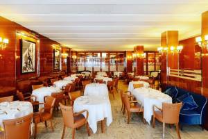 C London Restaurant